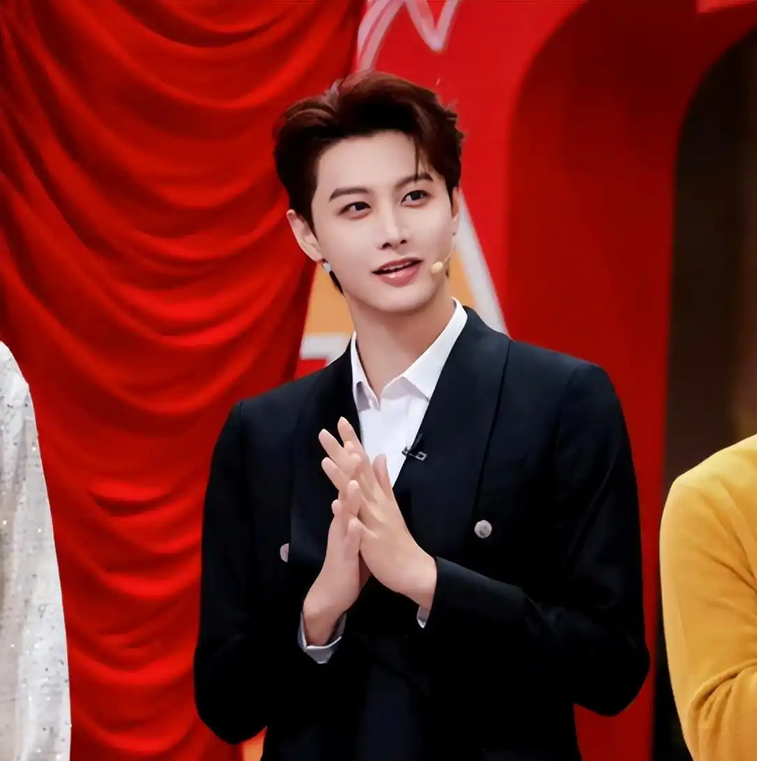 传播明星黑料犯法吗,_何健麒 塌房事件 娱乐圈八卦